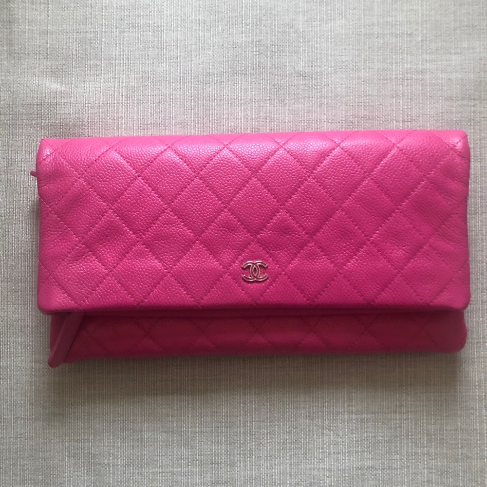 Chanel flap pink caviar clutch